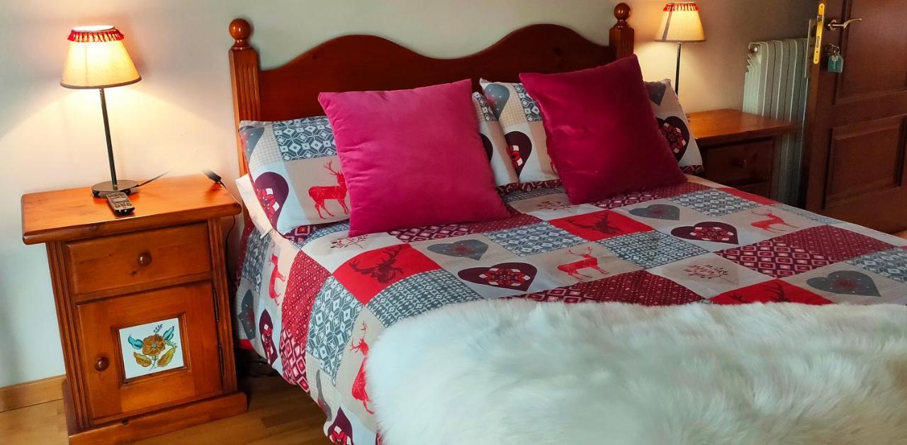 La Llardana Guest House Benasque Ngoại thất bức ảnh